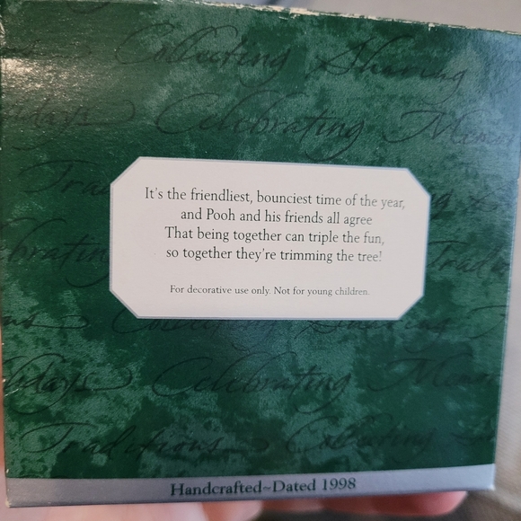 Hallmark 1998 miniature Winnie the Pooh christmas ornaments tree trimmin time - Picture 3 of 6